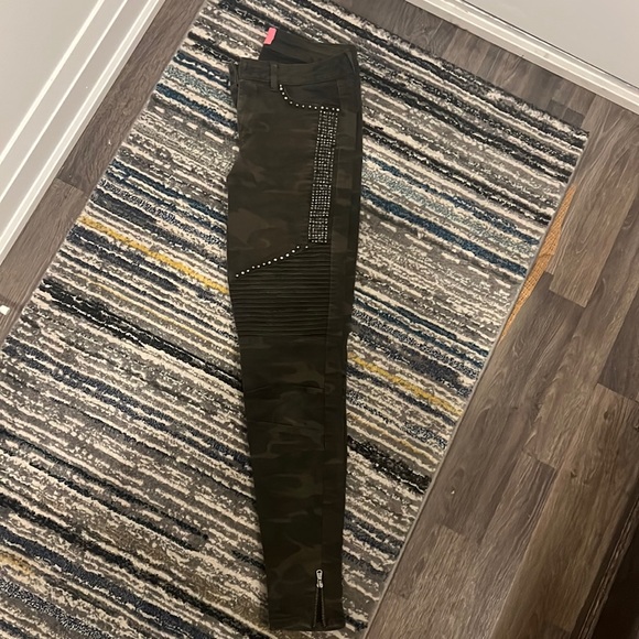 Women jeans - Picture 1 of 2